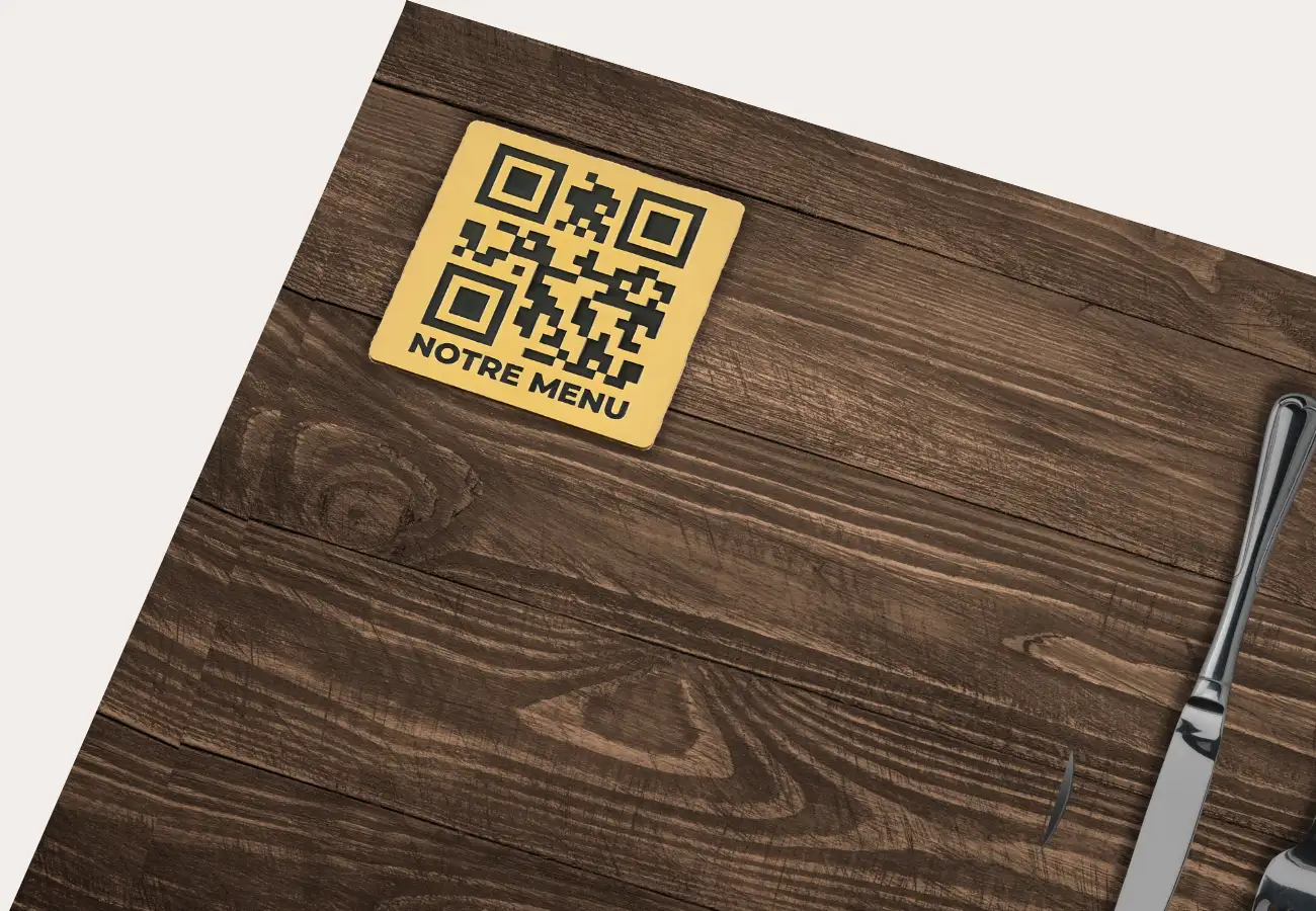 Le guide ultime du support QR code pour restaurant : prix, types et avantages Le guide ultime du support QR code pour restaurant : prix, types et avantages